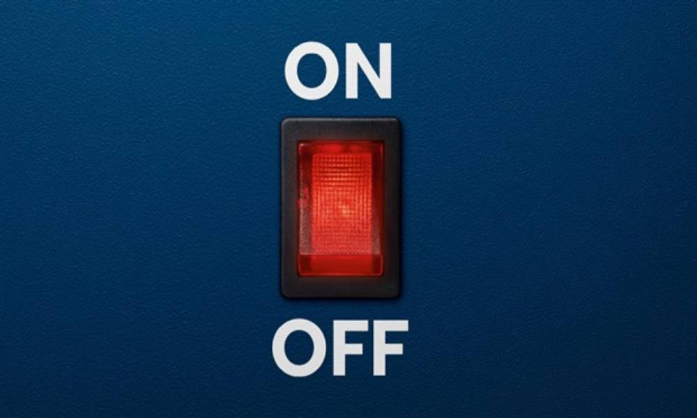 Phrasal verbs with off and on